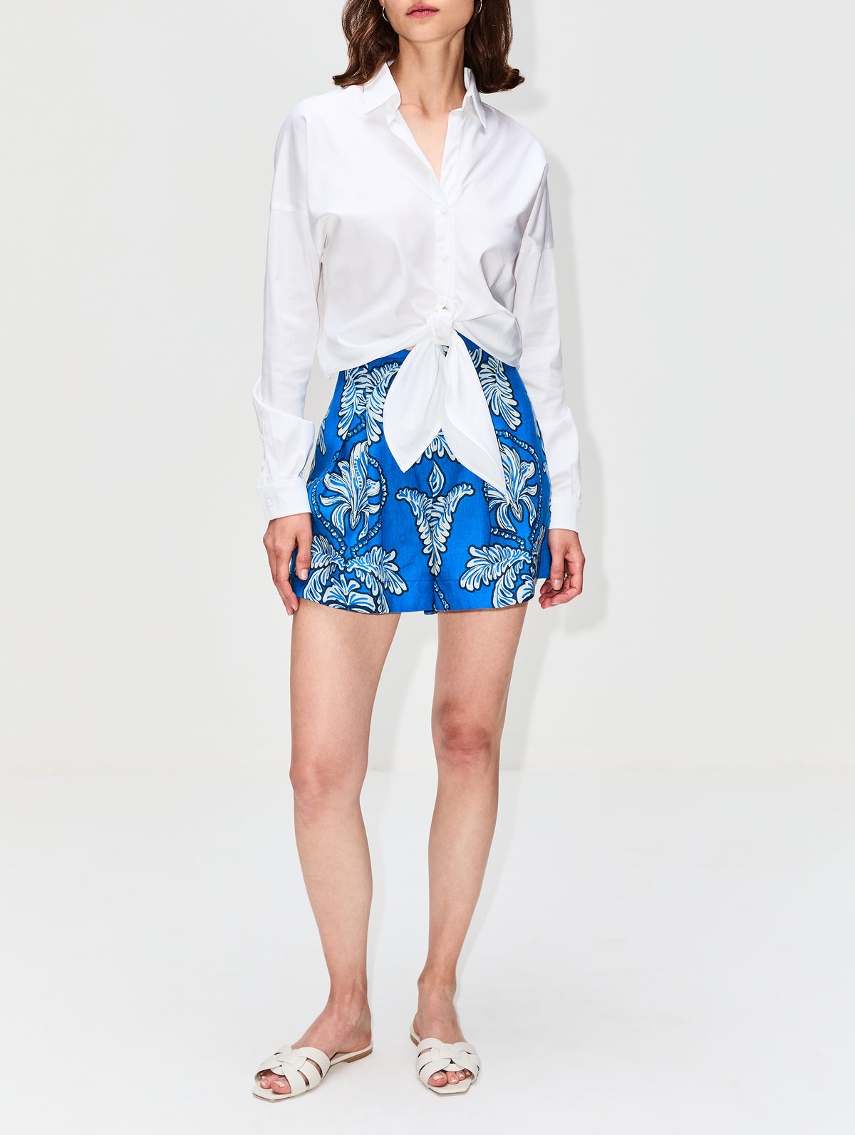 Guagua Short,ANDRES OTALORA,COBALT BLUE/IVORY,Image 2