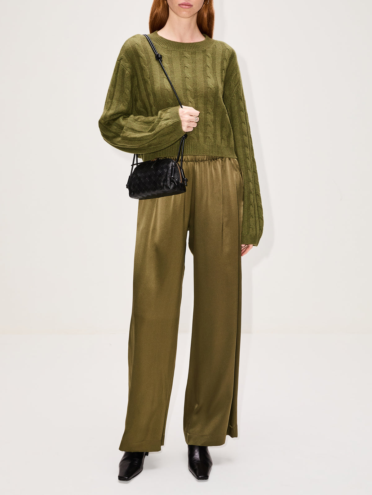 Concert Pouch,BOTTEGA VENETA,OLIVE OIL,Image 4