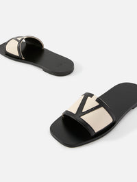 Viva Superstar Slide,VALENTINO GARAVANI,BUTTER/WHITE,Image 2