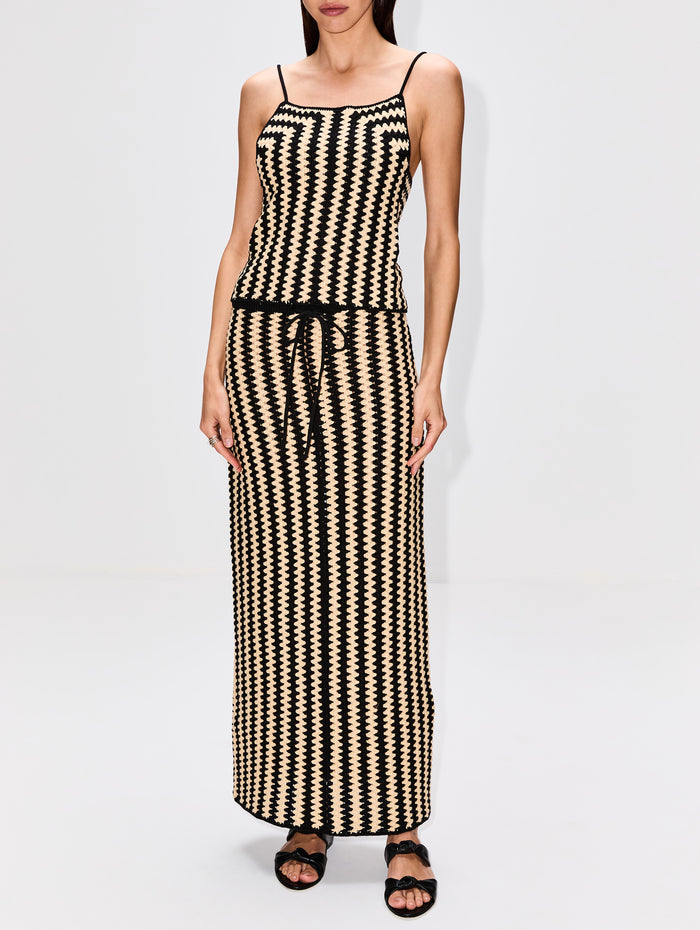 Doria Top,BY MALENE BIRGER,CROCHET BLACK/WHITE,Image 1