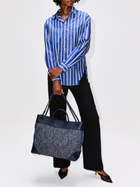 Large Andiamo Bag,BOTTEGA VENETA,NAVY/WHITE,Image 2