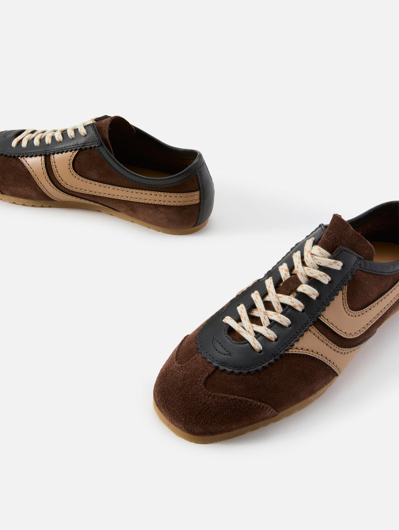 Low Top Sneaker