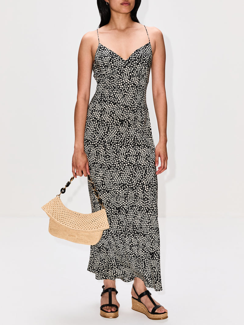 Theia Wedge