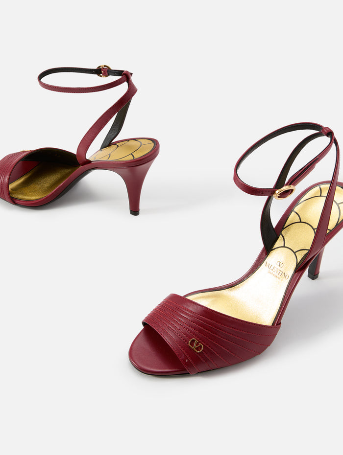 Ladycrush Sandal 85mm,VALENTINO GARAVANI,CLASSIC RED,Image 1