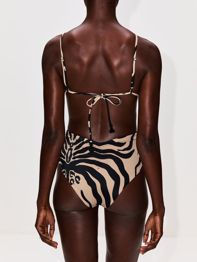 SAND/BLACK
