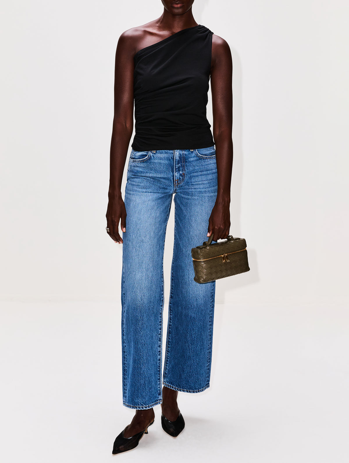 Bang Bang Vanity Case,BOTTEGA VENETA,CYPRESS,Image 2