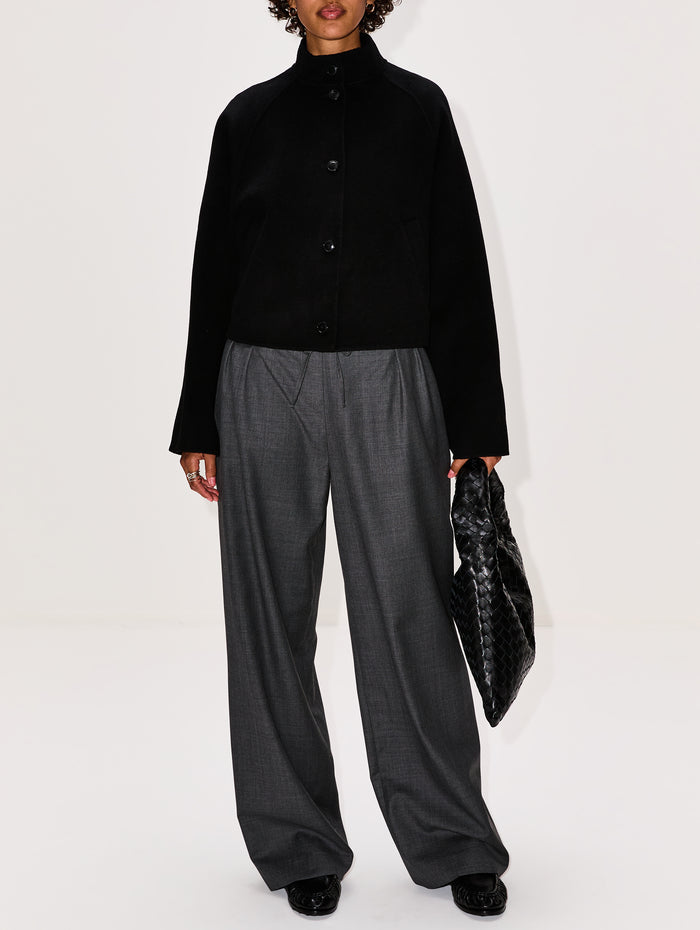Nyma Cropped Jacket,LOULOU DE SAISON,BLACK,Image 1