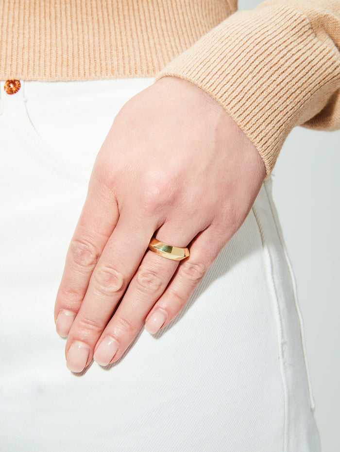 Classic Band,JENNA BLAKE,YELLOW GOLD,Image 1