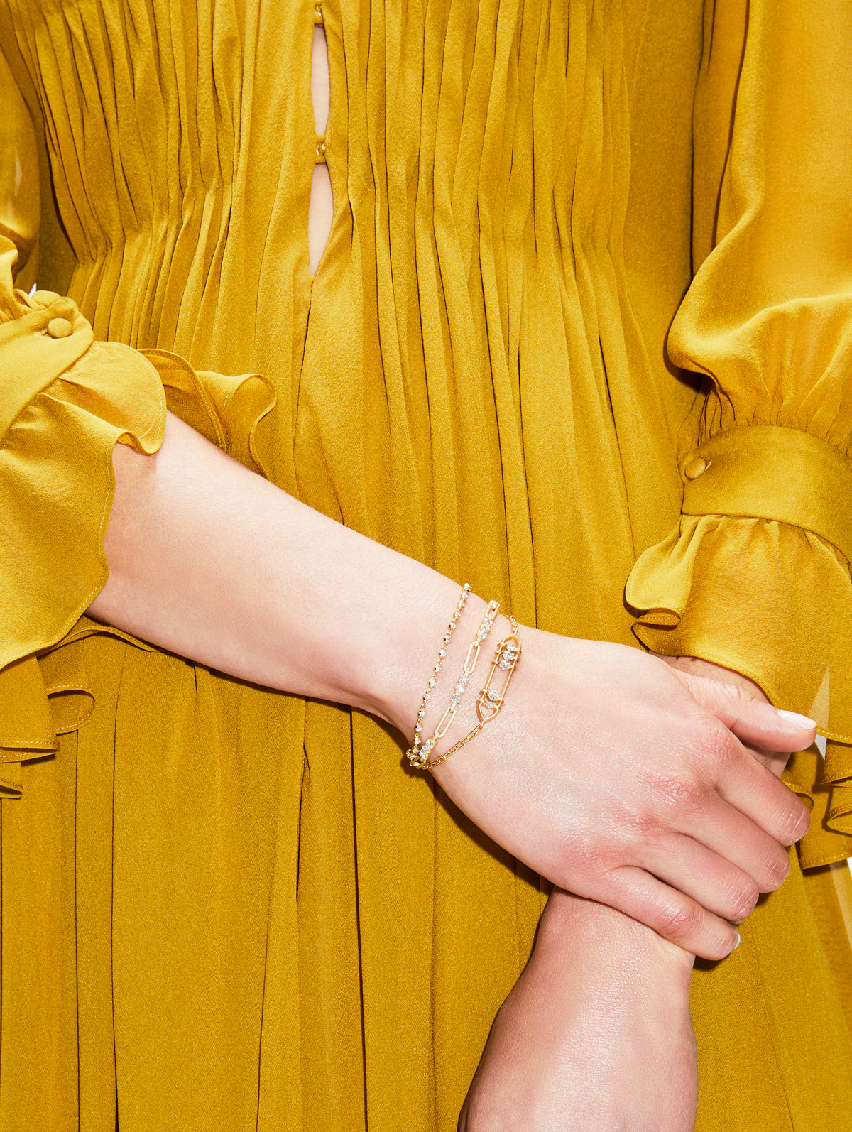 Small Sophisticate Line Bracelet,JADE TRAU,YELLOW GOLD,Image 2