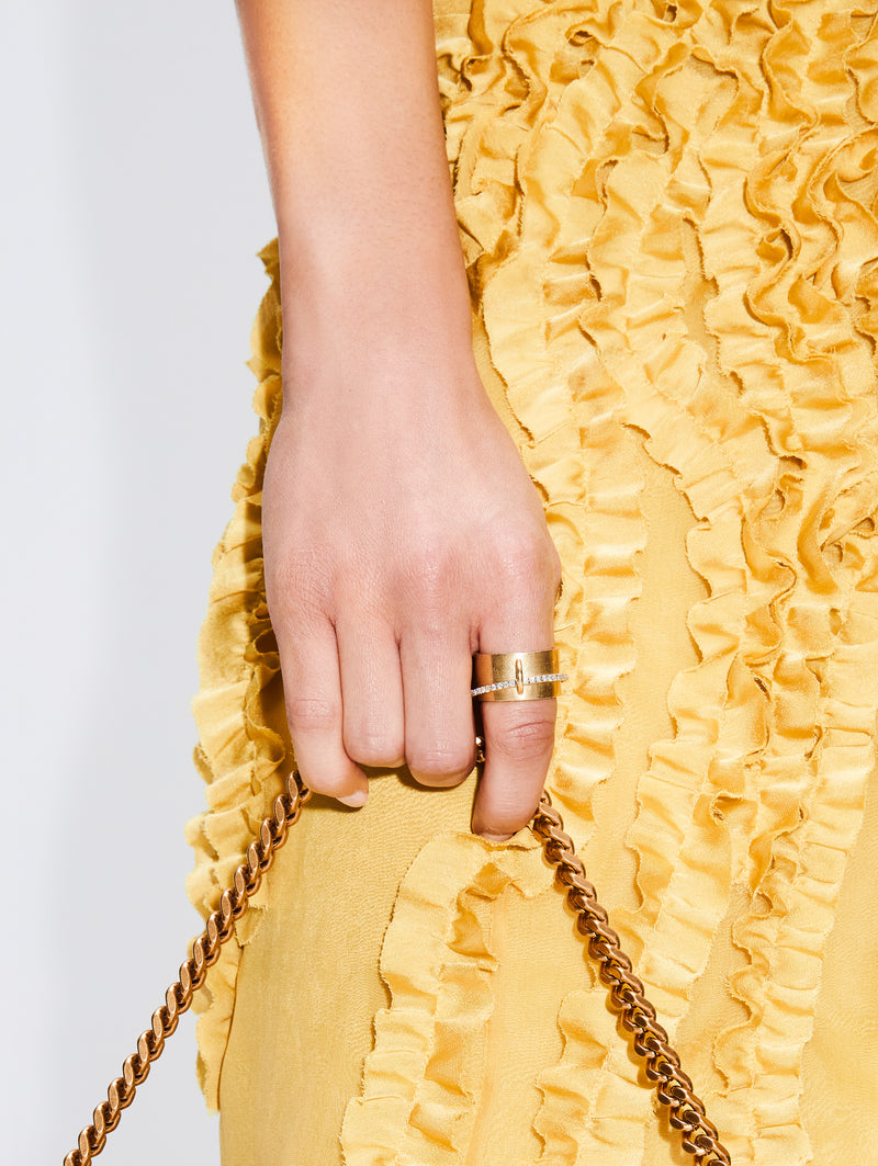 YELLOW GOLD